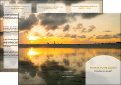 creer modele en ligne depliant 3 volets  6 pages  sejours couche de soleil plage ile MIF40026