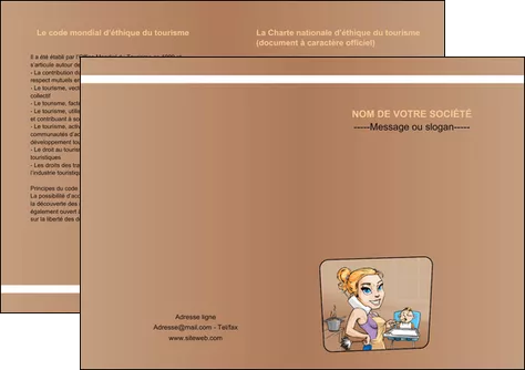 cree depliant 2 volets  4 pages  menagere femme femme au foyer MID45374