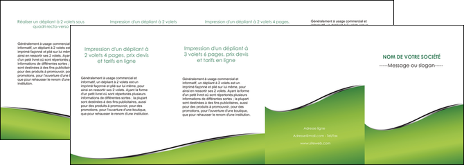 maquette en ligne a personnaliser depliant 4 volets  8 pages  vert fond vert colore MIFCH59288