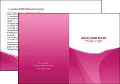 modele en ligne depliant 2 volets  4 pages  rose fushia fonce couleur MLGI67672